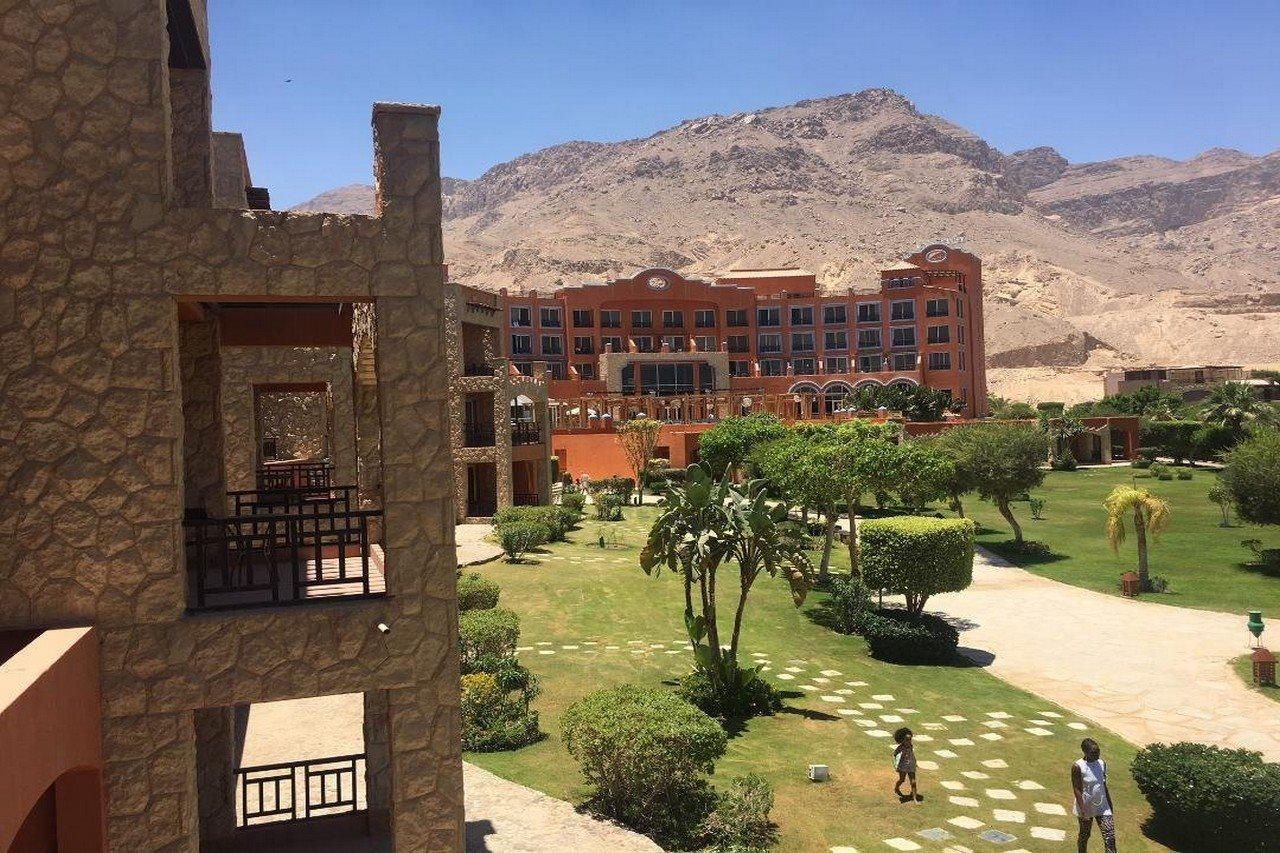 Moevenpick Resort El Sokhna Ain Sukhna Exterior photo View of the resort
