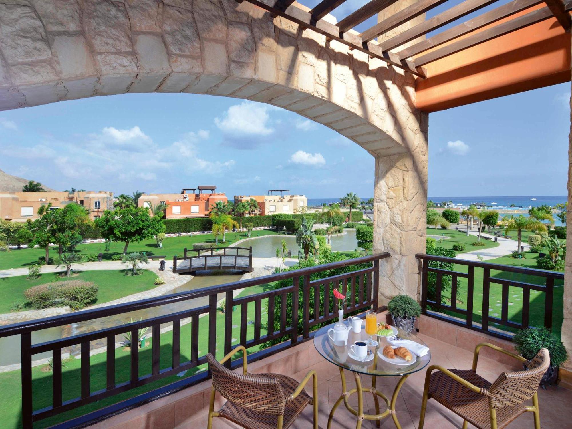 Moevenpick Resort El Sokhna Ain Sukhna Exterior photo